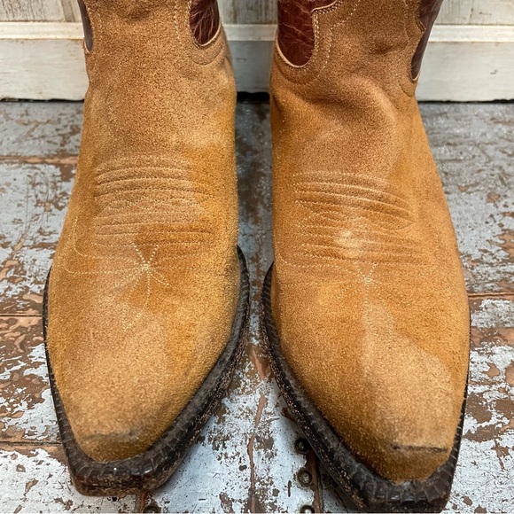 Caborca Butterfly Cowboy Boots - Picture 6 of 16